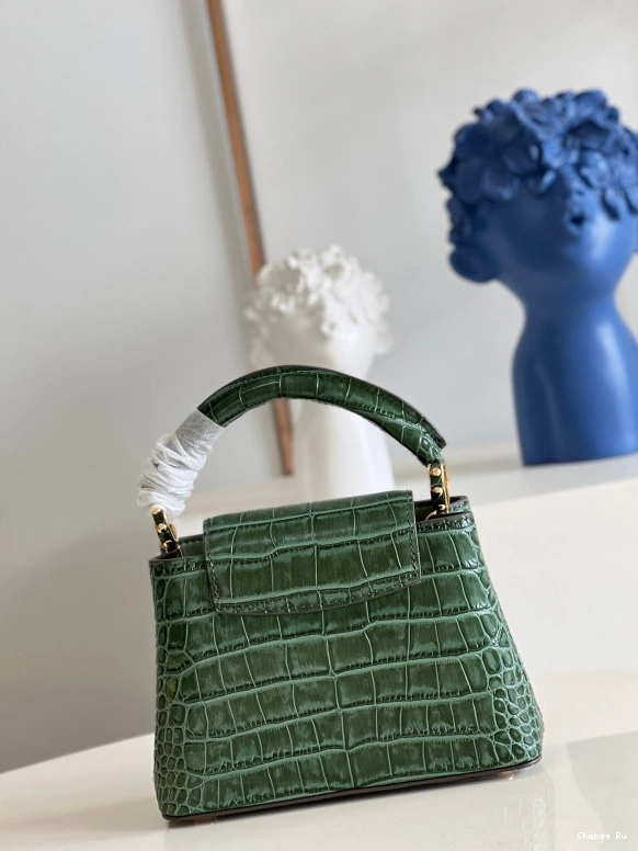 CAPUCINES LOUIS VUITTON MINI 0708